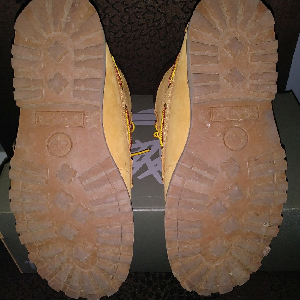 Timberlands - Picture 4 of 4